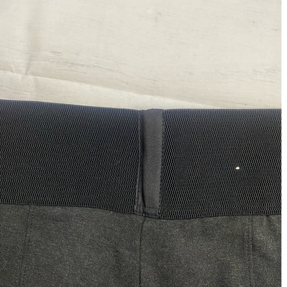 Calvin Klein Pull-on-Wide-Waistband Knit Pants - Picture 3 of 5